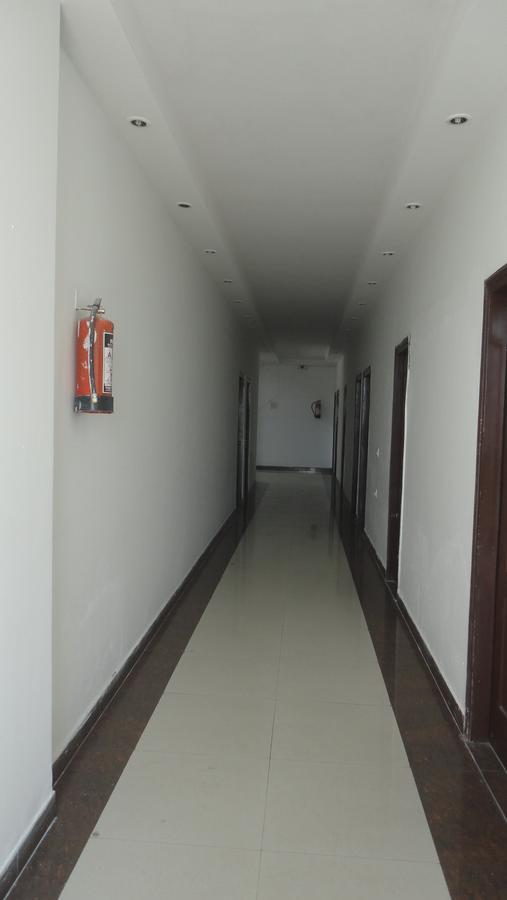 Hotel Satyartha Kāthgodām Exterior foto